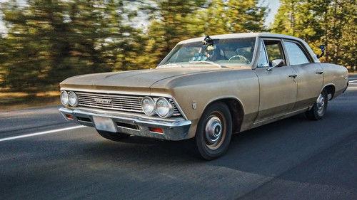 Roadkill Garage Season 7 Episode 1 - Road Trip & Bust: 2 New Projects!