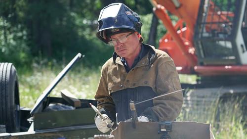 Gold Rush: Mine Rescue with Freddy & Juan Season 5 Episode 8 - Truth or Dare