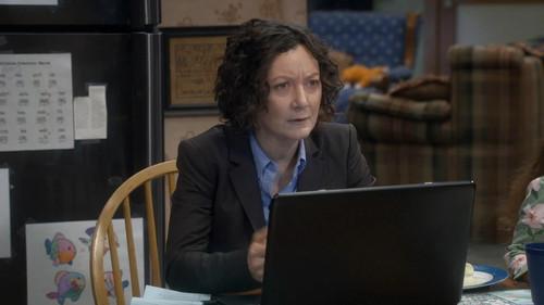 The Conners Season 4 Episode 17 - Big Negotiations and Broken Expectations