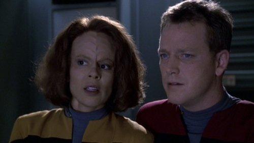 Star Trek: Voyager Season 6 Episode 14 - Memorial