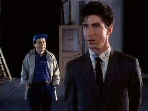 Tales from the Darkside Season 2 Episode 8 - Distant Signals