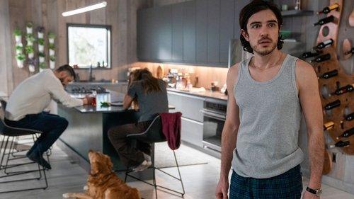 In the Dark Season 4 Episode 4 - Hard Pill to Swallow