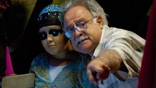 Familia en venta Season 1 Episode 13 - Episode 13