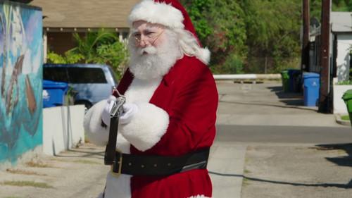 Tosh.0 Season 6 Episode 29 - Black Santa