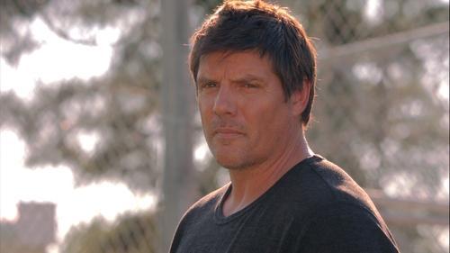 One Tree Hill Season 9 Episode 8 - A Rush of Blood to the Head