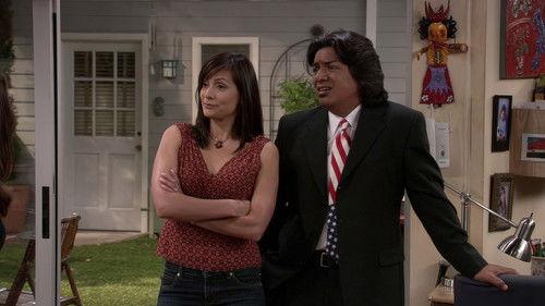 George Lopez Season 3 Episode 1 - Dubya, Dad and Dating (1)