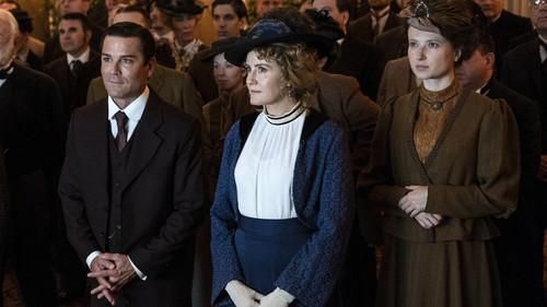 Murdoch Mysteries Season 13 Episode 11 - Staring Blindly into the Future