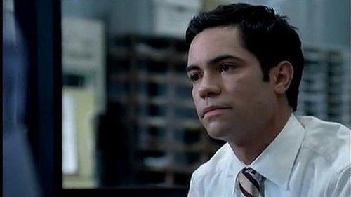 Cold Case Season 3 Episode 15 - Sanctuary