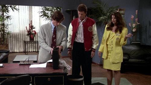 Cheers Season 8 Episode 25 - Cry Hard (1)