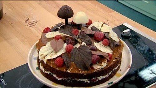 The Great British Bake Off Season 1 Episode 1 - Cake Week