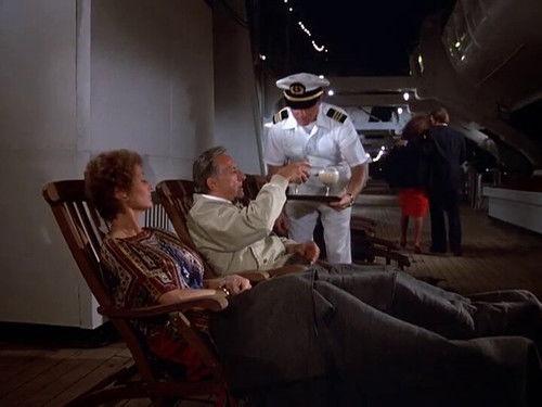 Quincy, M.E. Season 7 Episode 3 - Slow Boat to Madness (1)