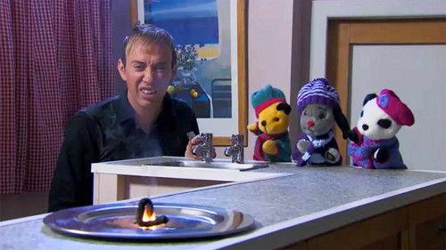 Sooty Season 2 Episode 18 - Fireworks