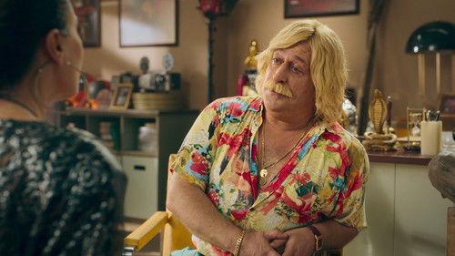 The Life and Movies of Erşan Kuneri Season 2 Episode 6 - Stage Dust