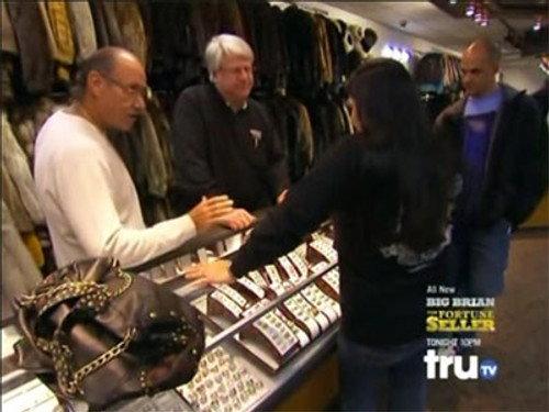 Hardcore Pawn Season 3 Episode 5 - Family Feud