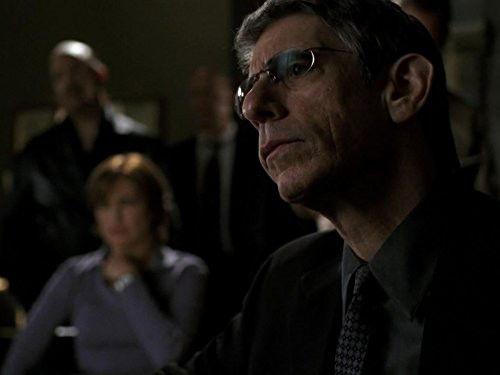 Law & Order: Special Victims Unit Season 5 Episode 25 - Head