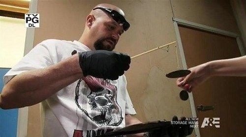 Storage Wars Season 4 Episode 23 - Fear and Loathing in Placentia