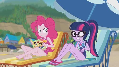 My Little Pony: Equestria Girls - Better Together Season 1 Episode 24 - Friendship Math