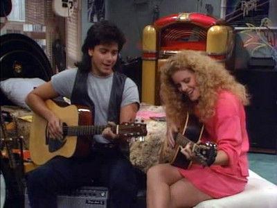 undefined Season 1 Episode 8 - Jesse's Girl