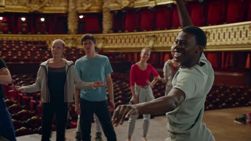 Find Me in Paris Season 2 Episode 9 - Guess Who’s Back