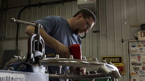 How Do They Do It? Season 12 Episode 7 - Tinned Grapefruit, Snow Machines, Conveyor Belts