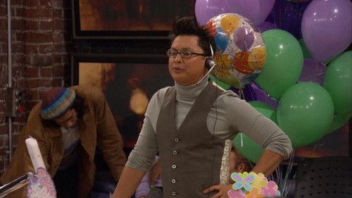 Half & Half Season 2 Episode 15 - The Big I Haven't Got the Vegas Idea Episode