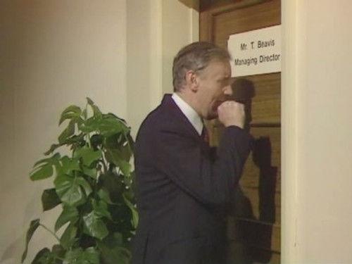 Ever Decreasing Circles Season 4 Episode 7 - Half an Office