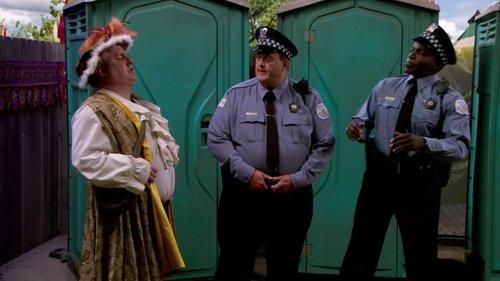 Mike & Molly Season 3 Episode 23 - Windy City