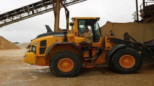 Gold Rush in Australia Season 4 Episode 14 - Payment is Made in Gold