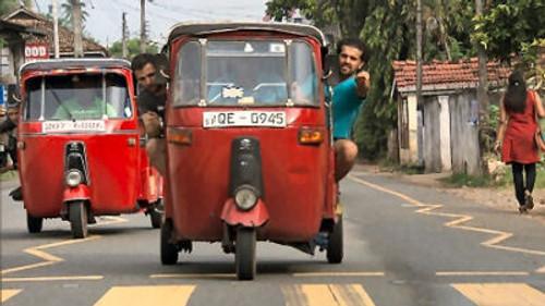 The Amazing Race Season 24 Episode 5 - Can't Make Fish Bite