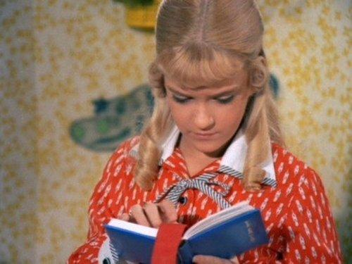 The Brady Bunch Season 5 Episode 20 - The Snooperstar