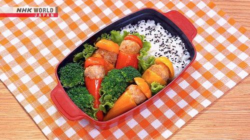 BENTO EXPO Season 9 Episode 11 - Chakin-zushi (Omelet-wrapped Sushi) Bento & Stuffed Pepper Bento