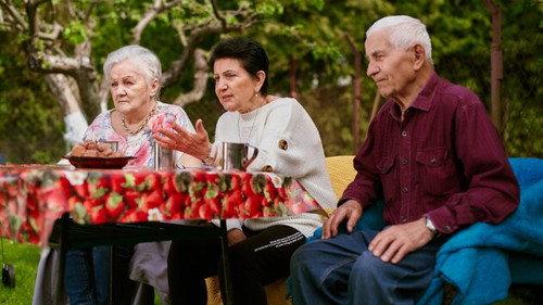 Gogglebox. Przed telewizorem. Season 22 Episode 13 - Episode 13