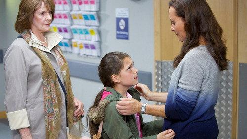 Casualty Season 29 Episode 16 - Clinging On