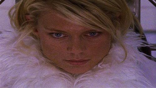 La Femme Nikita Season 4 Episode 8 - No One Lives Forever