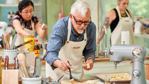 The Great Canadian Baking Show Season 2 Episode 4 - International Week