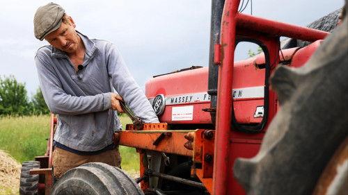 Frank & Kastaniegaarden Season 28 Episode 12 - New tractor and old rakes