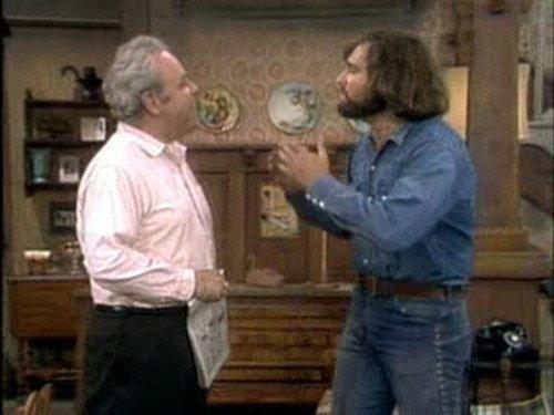 All in the Family Season 3 Episode 9 - Flashback: Mike and Gloria's Wedding (1)