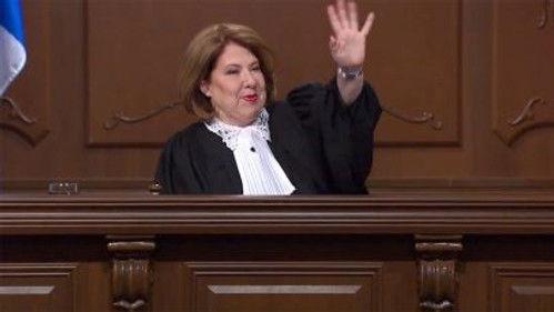 L'arbitre Season 7 Episode 21 - Episode 21