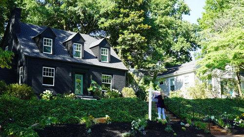 In With the Old Season 2 Episode 3 - In the Heart of Greenville
