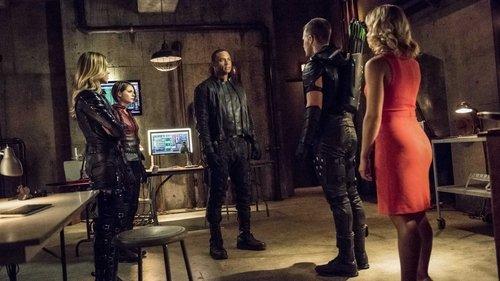 Arrow Season 4 Episode 1 - Green Arrow