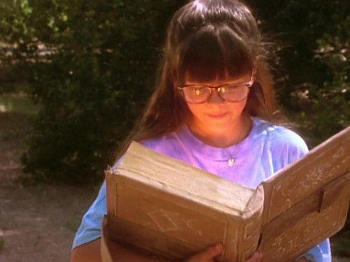 Land of the Lost Season 2 Episode 12 - Sorceress's Apprentice