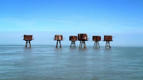 What on Earth? Season 5 Episode 2 - Monsters at Fort Madness