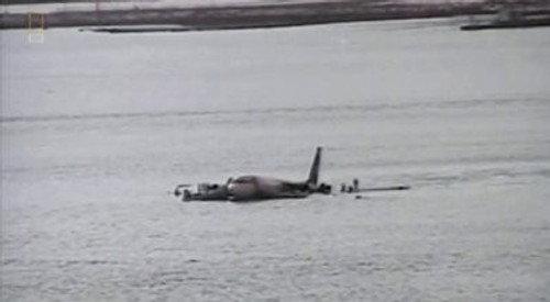 undefined Season 10 Episode 4 - Hudson River Runway (US Airways Flight 1549)