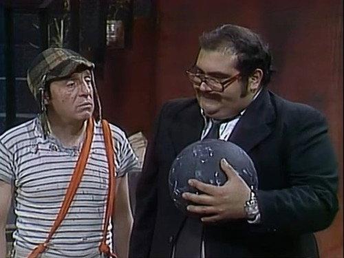 El Chavo del Ocho Season 3 Episode 4 - Su Desconcierto en Fu Remol / El Ropavejero - parte 2