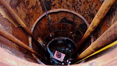 The Curse of Oak Island Season 2 Episode 9 - A Dangerous Dive