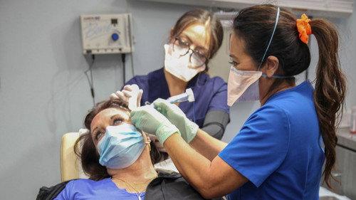 Dr. Pimple Popper Season 7 Episode 10 - My Brainlike Bump