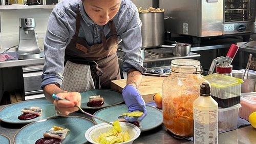 Restaurants at the End of the World Season 1 Episode 2 - Norway's Touch of Madness