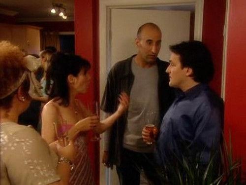 Un gars, une fille Season 7 Episode 1 - La crémaillère