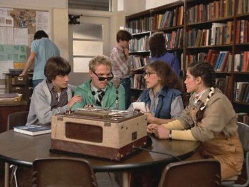 Square Pegs Season 1 Episode 19 - No Joy in Weemawee