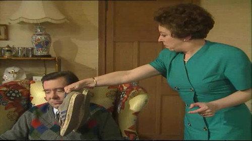 Rab C. Nesbitt Season 1 Episode 5 - Offski